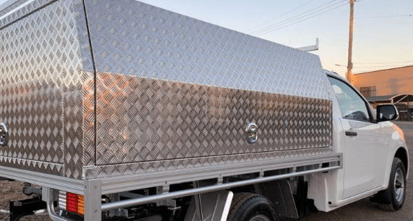 The Top Benefits of Investing in a Custom Ute Canopy for Your Vehicle