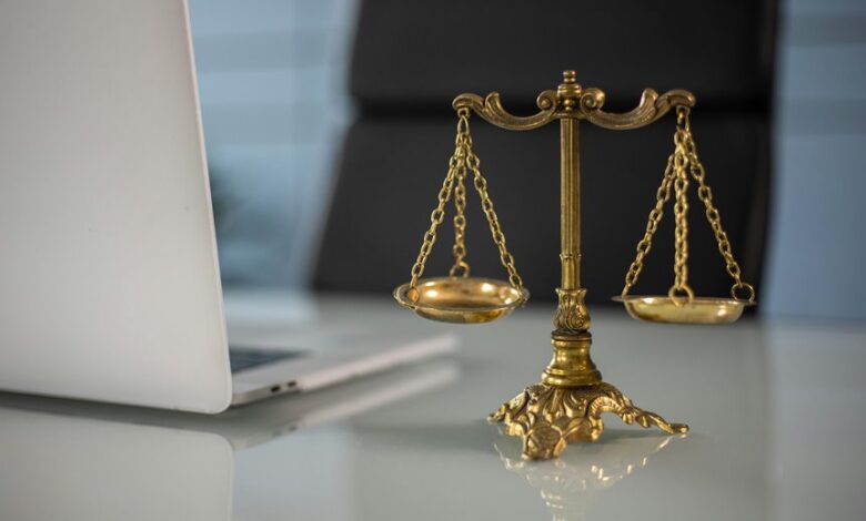lawyer fee percentage regulations