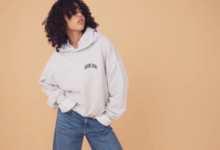 Essentials Hoodies Shaping the Modern American Street Style