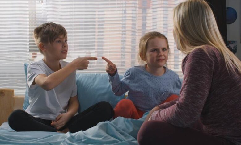 Psychologists Explain How Parents Can Manage Frequent Sibling Conflicts