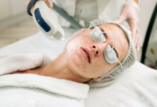 How to Make Pimples Less Red and Less Noticeable