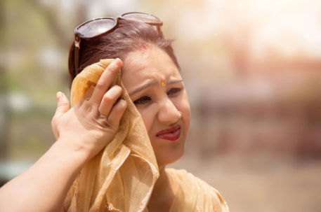 How To Survive Indian Summer Without Smelling Bad